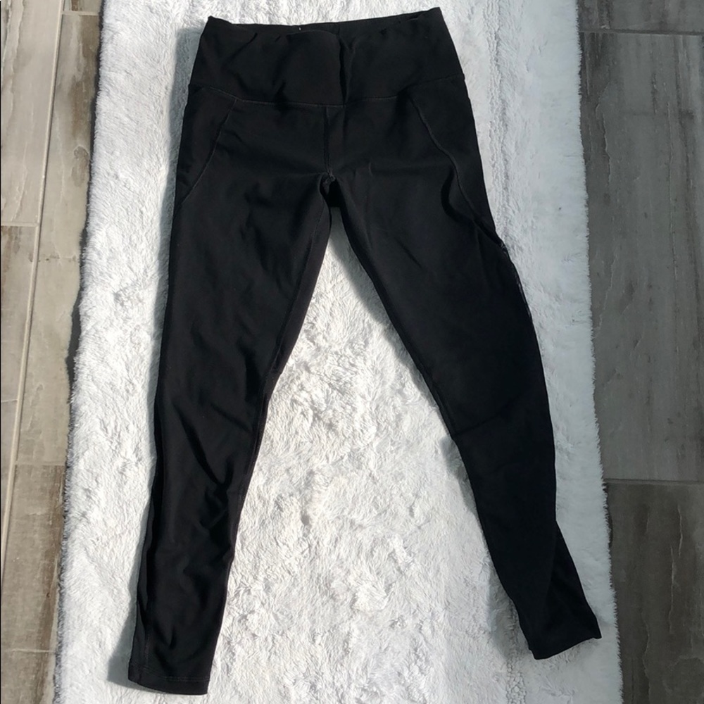 Victoria’s Secret Sport tights